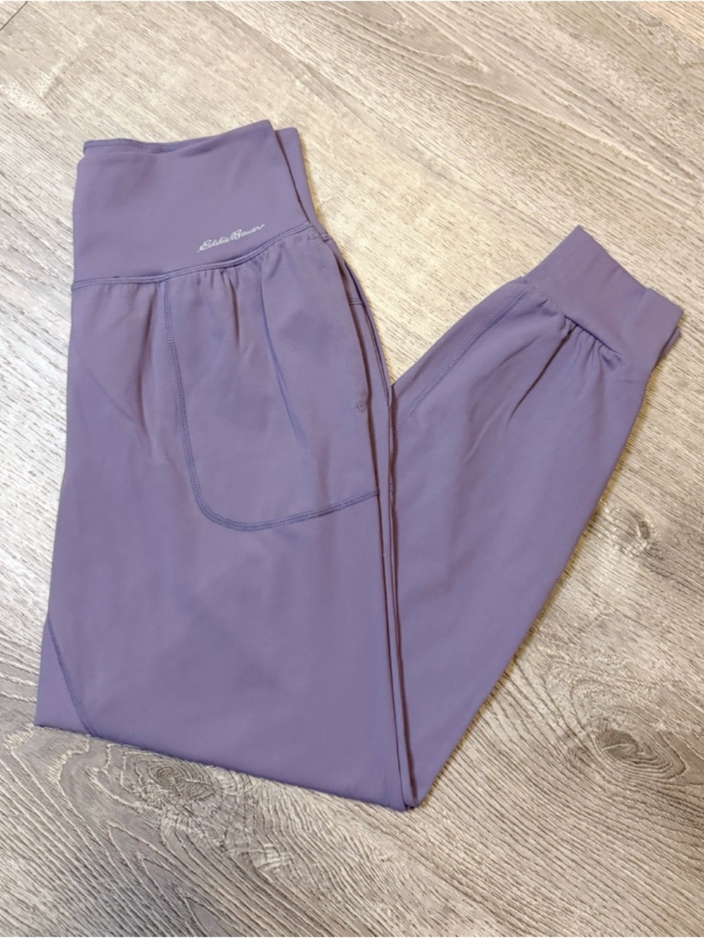 •EDDIE BAUER• LILAC JOGGERS